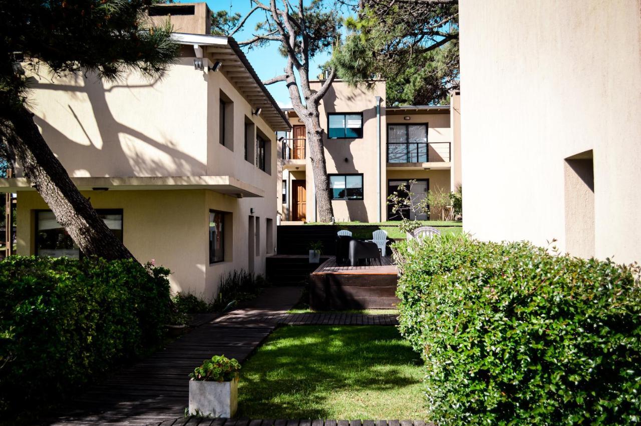 Complejo Azul Marino Aparthotel Villa Gesell Exterior photo